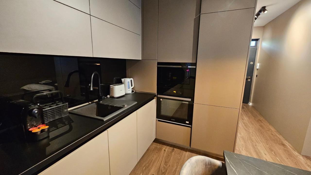 Deluxe Cozy Studios On Central M Eminescu Street #Тыргу-Муреш Экстерьер фото