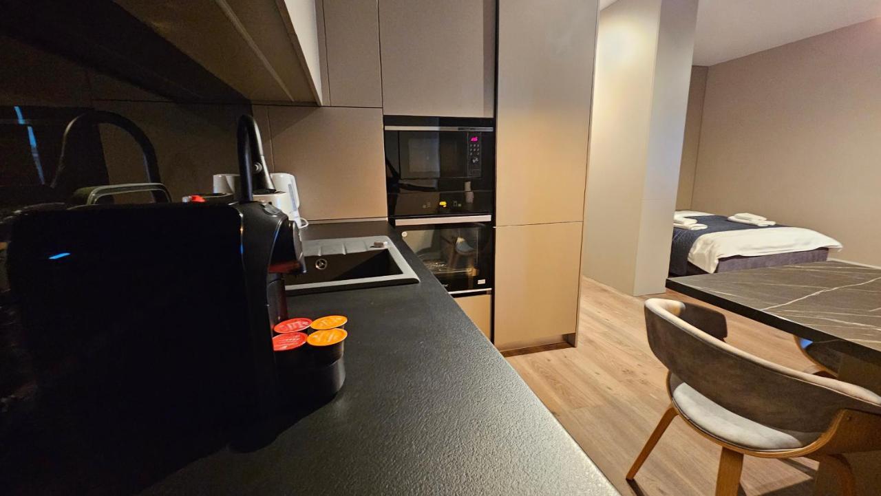 Deluxe Cozy Studios On Central M Eminescu Street #Тыргу-Муреш Экстерьер фото