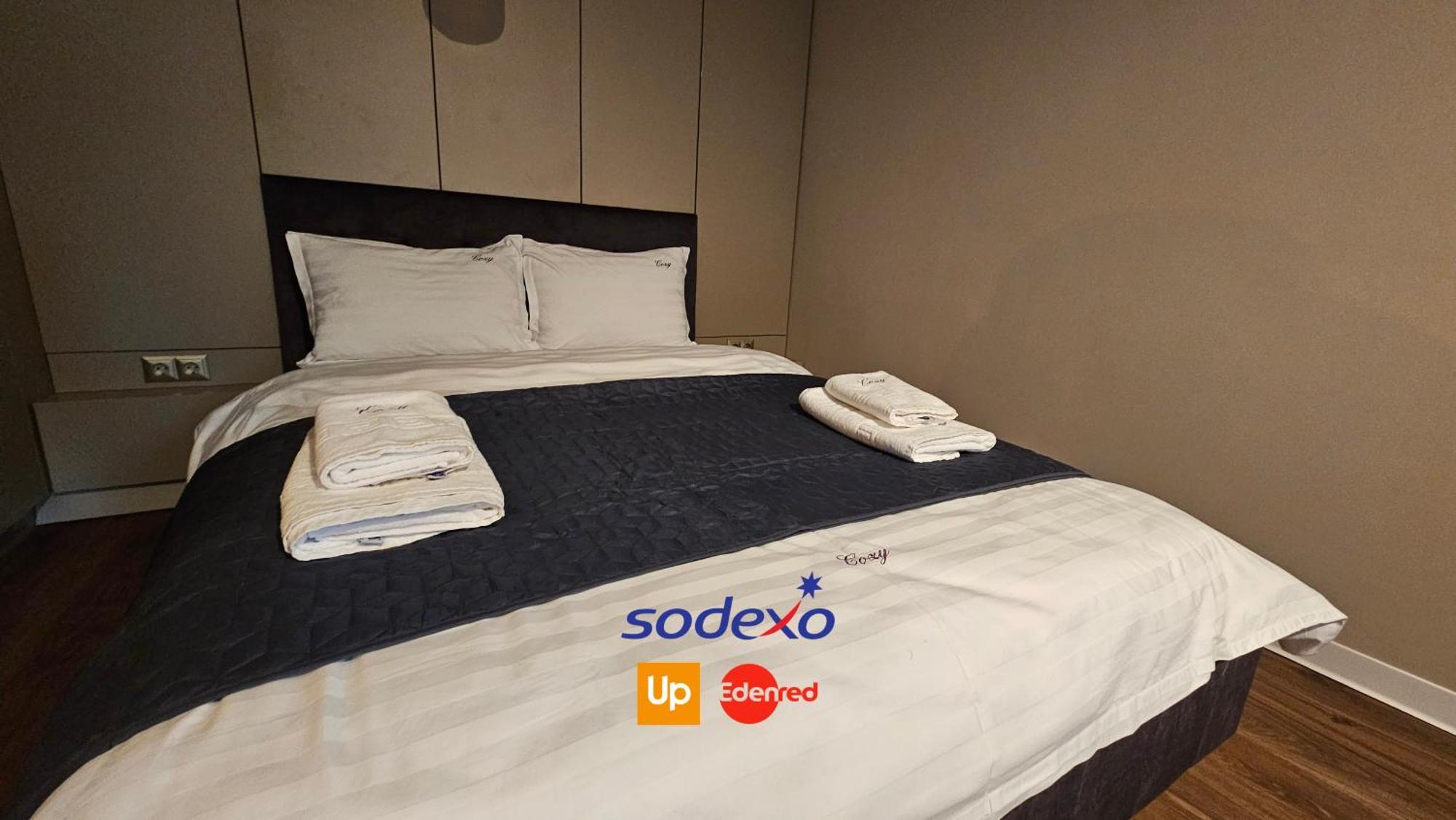 Deluxe Cozy Studios On Central M Eminescu Street #Тыргу-Муреш Экстерьер фото